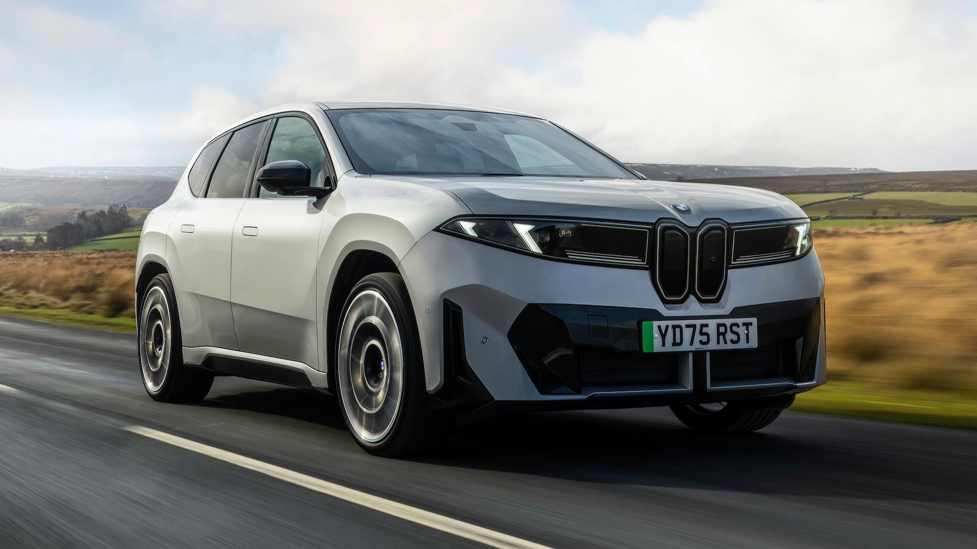 BMW iX3 2026 RHD header